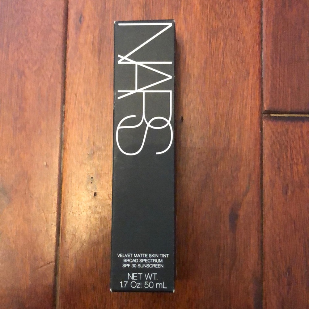 Brand new velvet skin tint